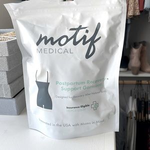 Motif postpartum recovery support garment NEW